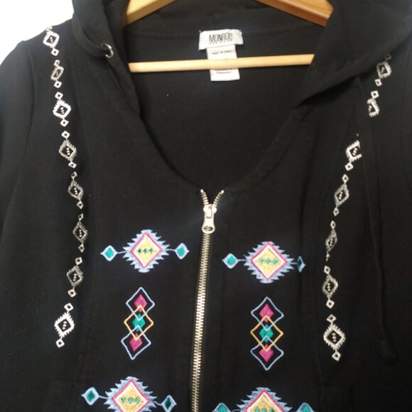 Monroe And Maine Womens M Sweatshirt Black Southwest Aztec Hood Flared Full Zip - Picture 3 of 7